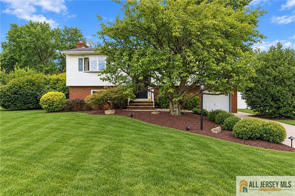 18 Lincoln Avenue East Brunswick NJ 08816