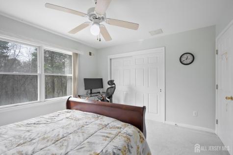 9 Redwood Court Monroe NJ 08831