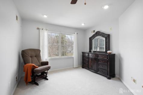 9 Redwood Court Monroe NJ 08831