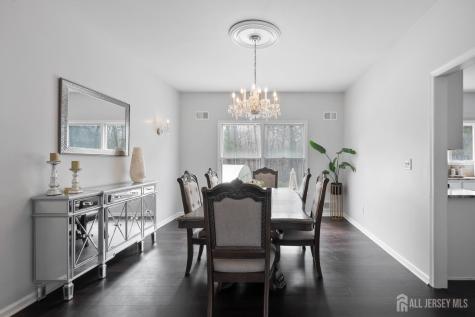 9 Redwood Court Monroe NJ 08831