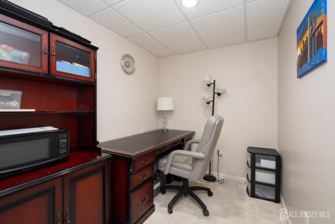 9 Redwood Court Monroe NJ 08831