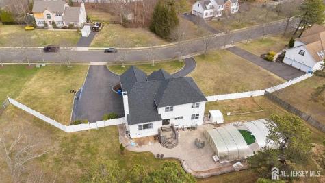 9 Redwood Court Monroe NJ 08831