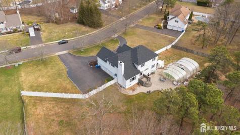 9 Redwood Court Monroe NJ 08831
