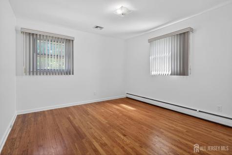 30 Frandsen Avenue South River NJ 08882