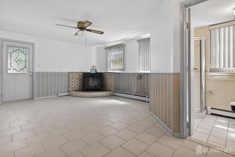 30 Frandsen Avenue South River NJ 08882