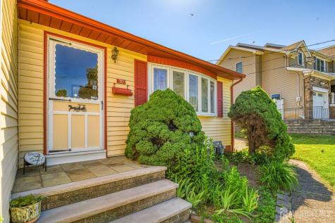 30 Frandsen Avenue South River NJ 08882