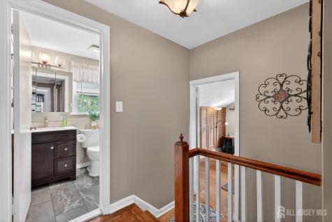 7 Spier Drive Livingston NJ 07039