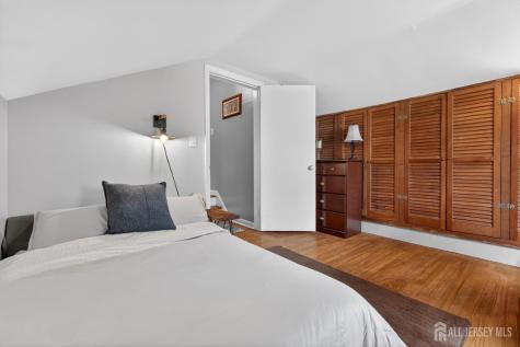 7 Spier Drive Livingston NJ 07039