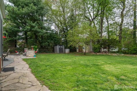 7 Spier Drive Livingston NJ 07039