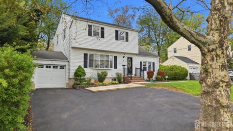 7 Spier Drive Livingston NJ 07039