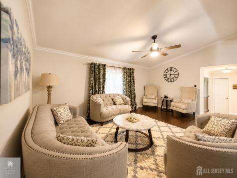 17 Ridge Road Edison NJ 08817