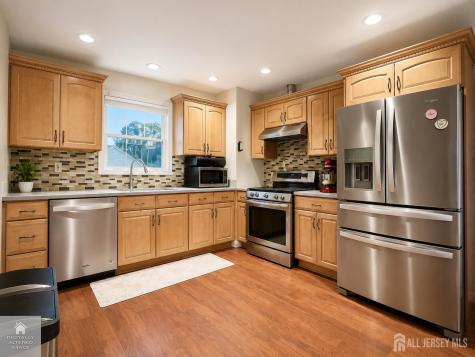 17 Ridge Road Edison NJ 08817