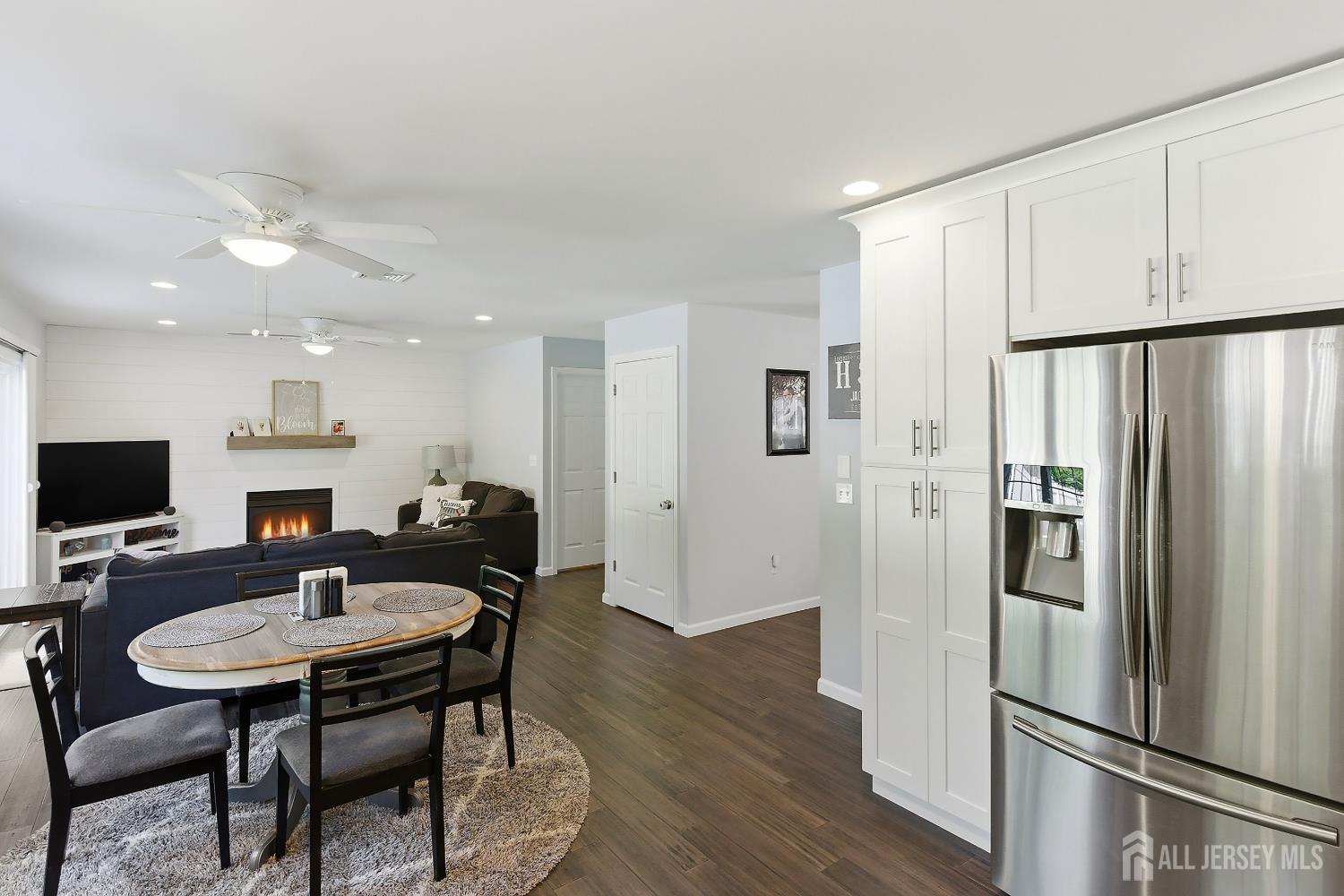 1346 Lee Way Lacey NJ 08731