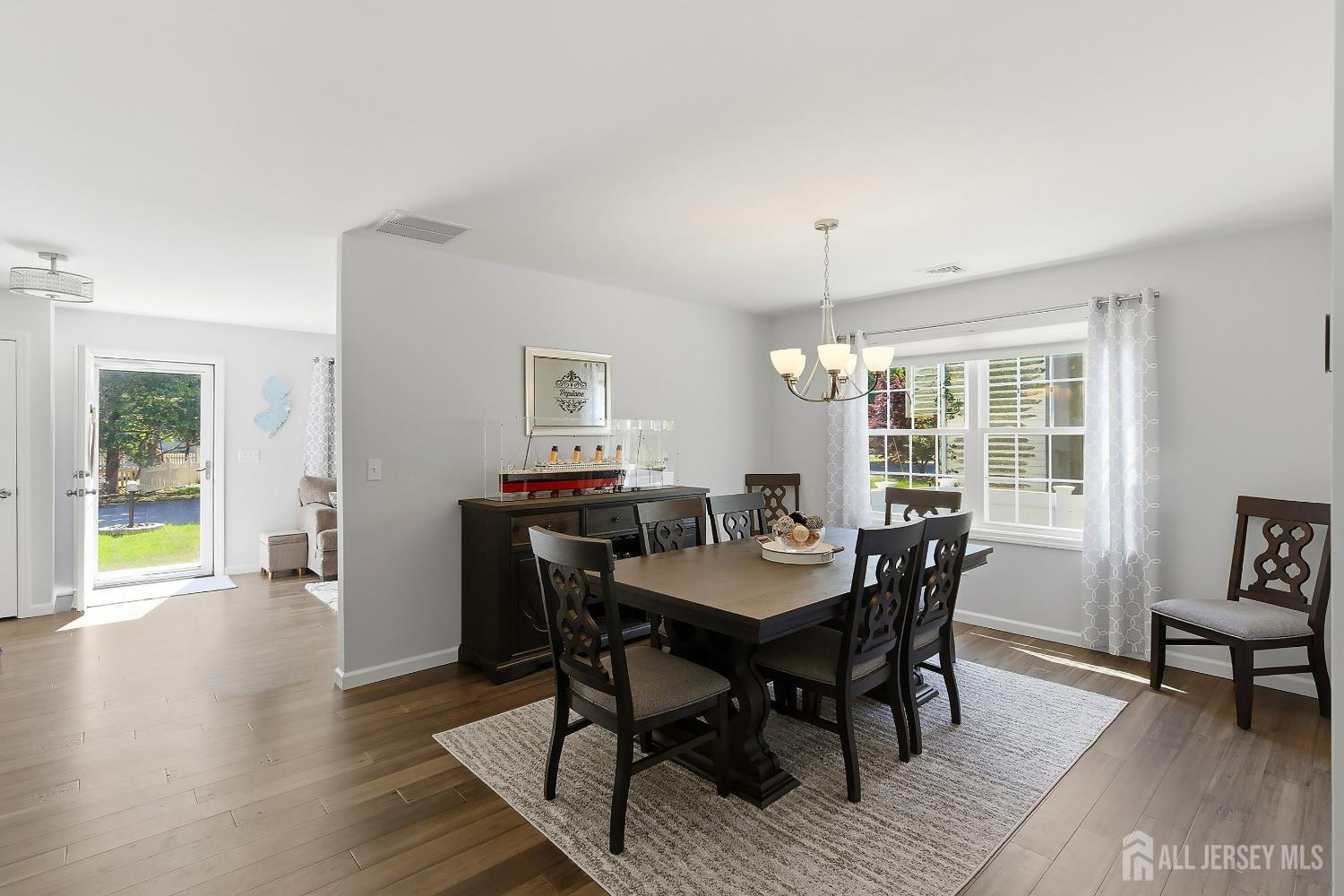 1346 Lee Way Lacey NJ 08731