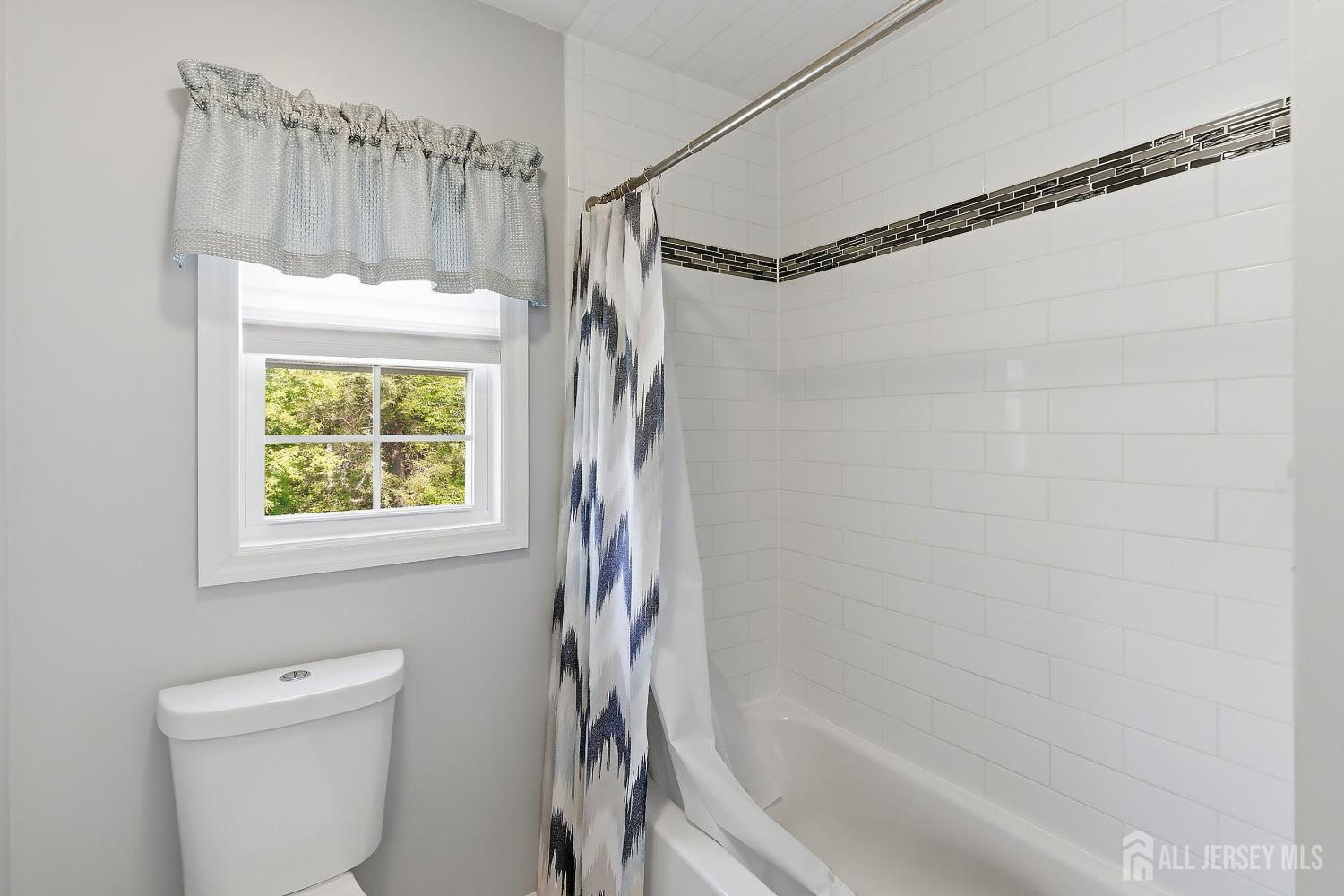 1346 Lee Way Lacey NJ 08731