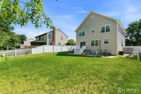 1346 Lee Way Lacey NJ 08731