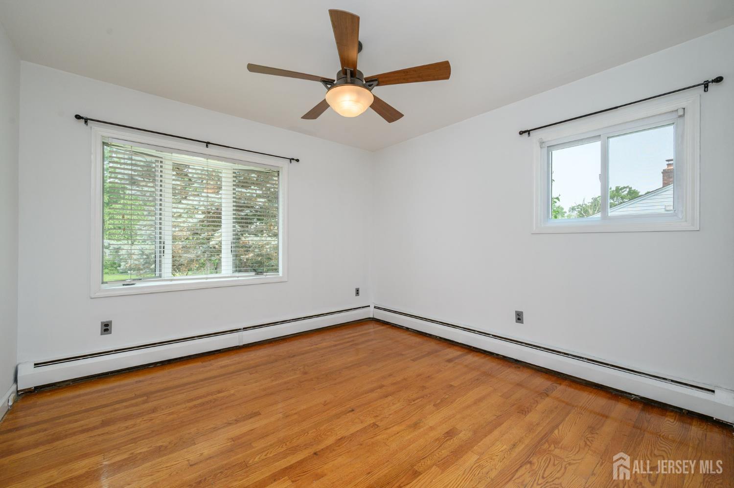 27 Fagan Place Colonia NJ 07067