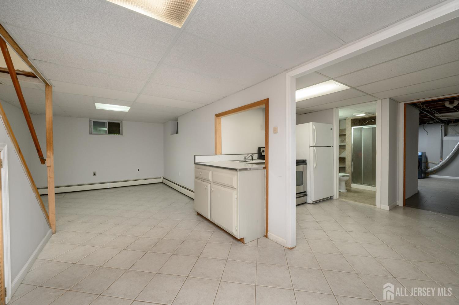27 Fagan Place Colonia NJ 07067