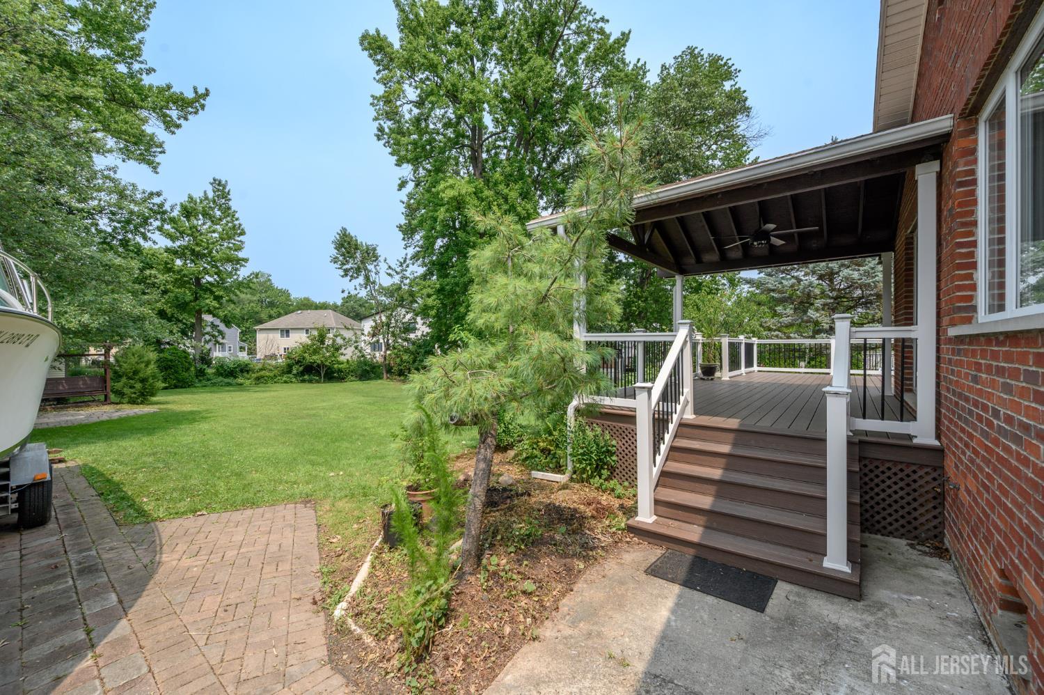 27 Fagan Place Colonia NJ 07067