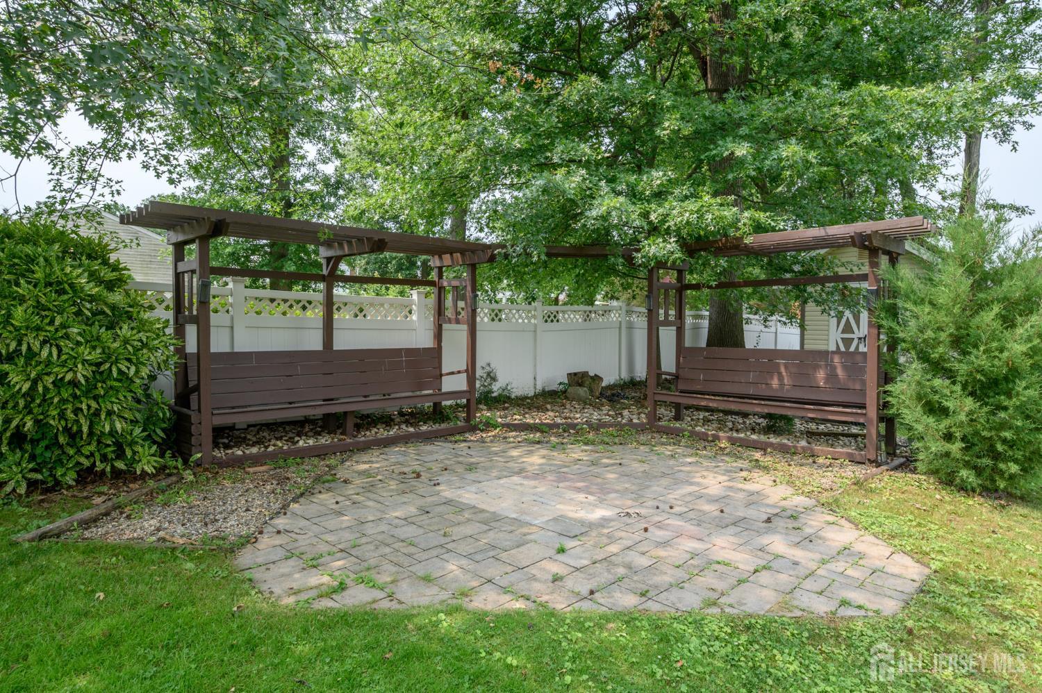 27 Fagan Place Colonia NJ 07067