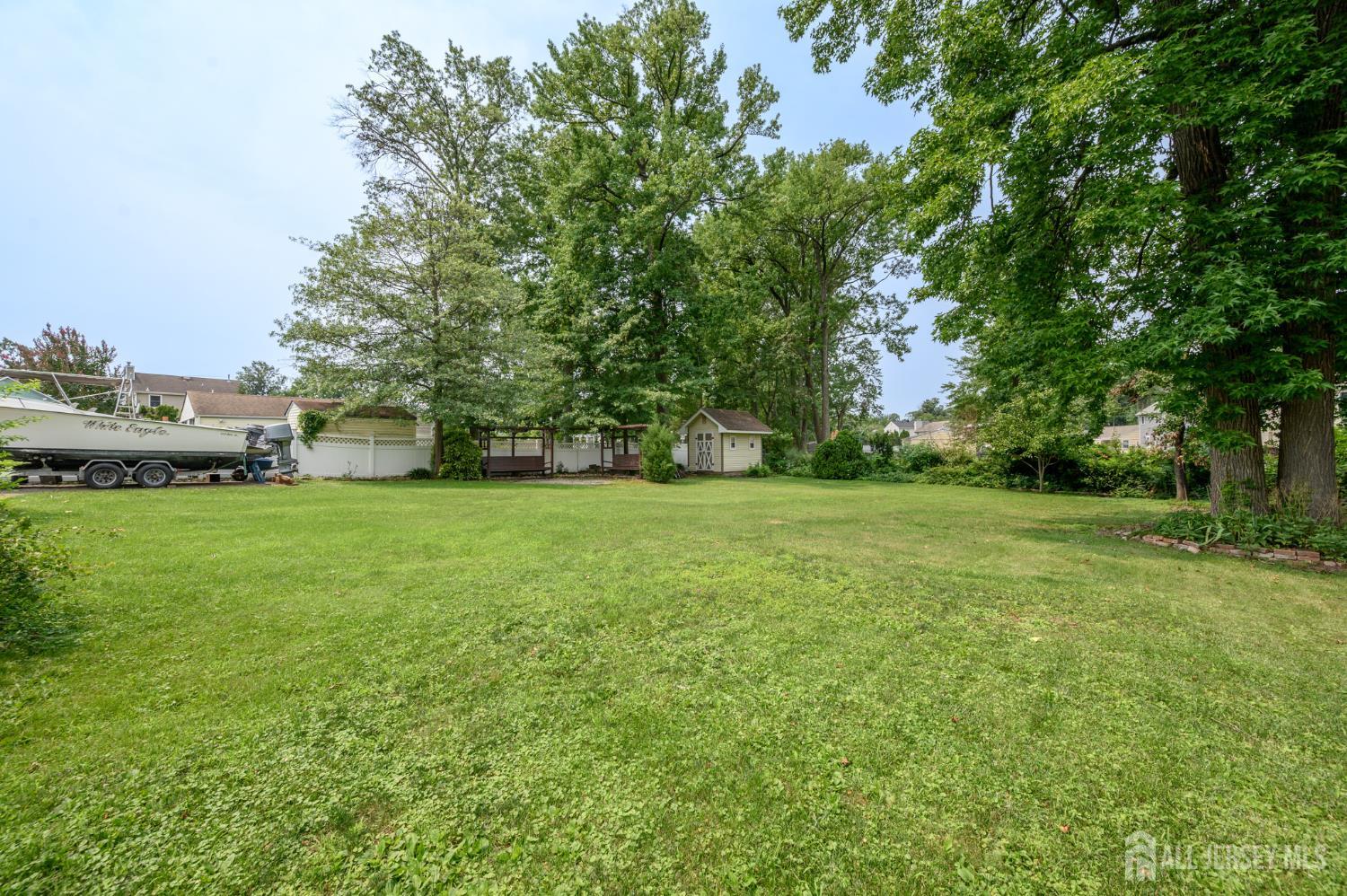 27 Fagan Place Colonia NJ 07067