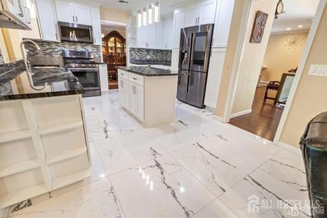 42 Harrow Drive Colonia NJ 07067