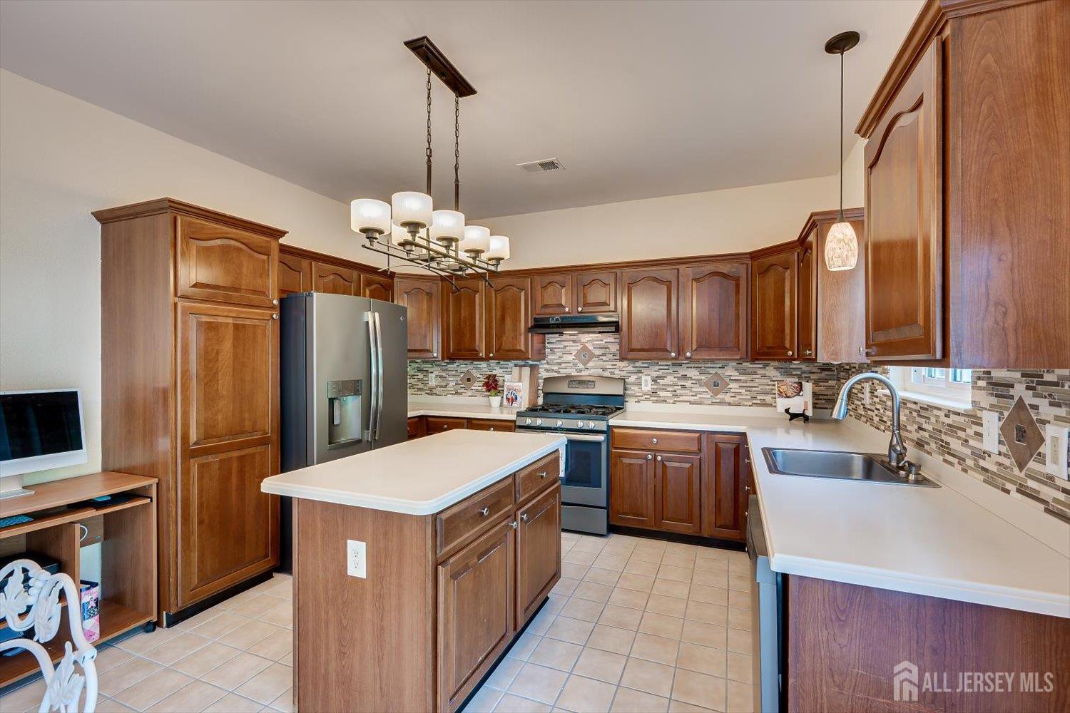 2 Devon Drive East Brunswick NJ 08816
