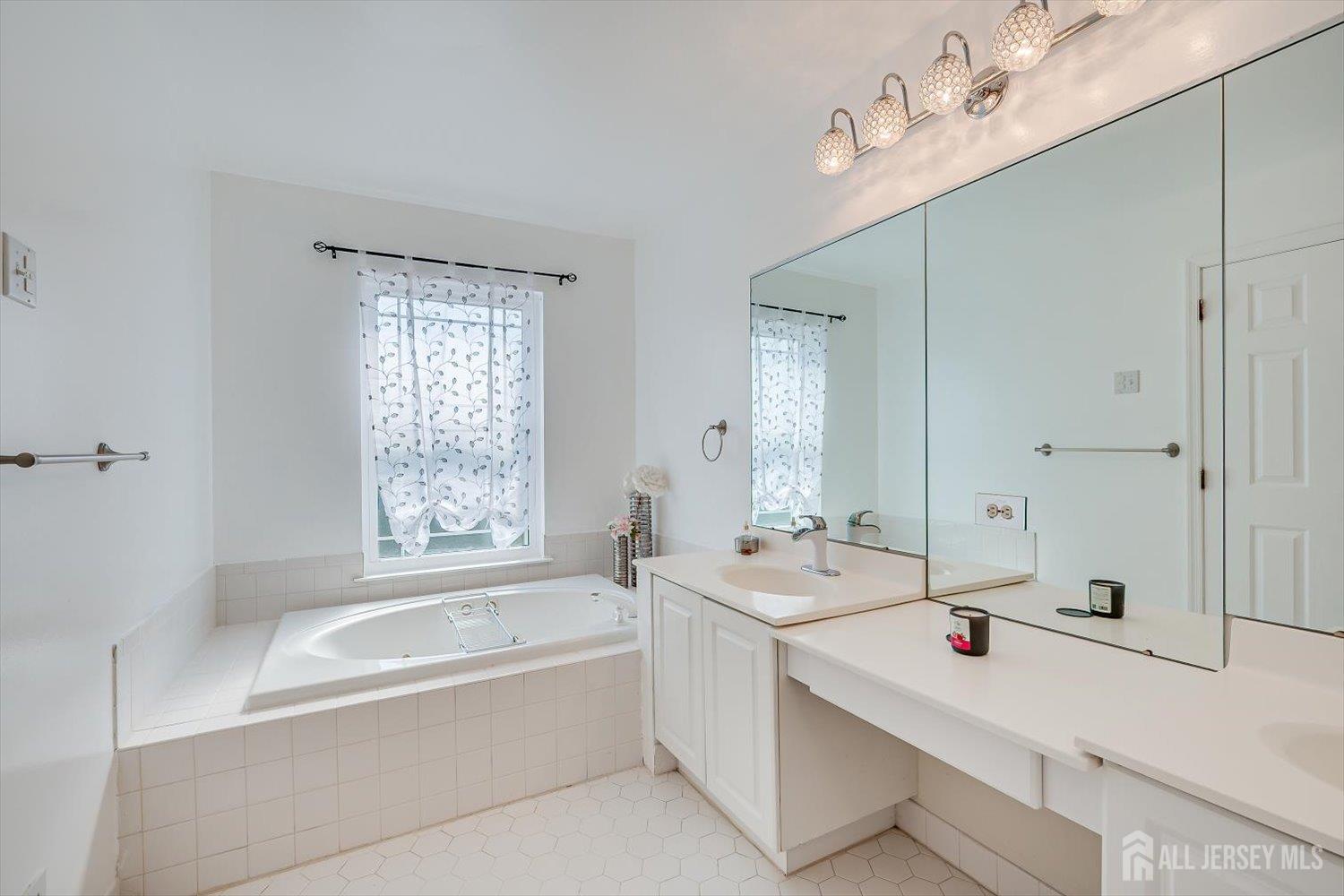 2 Devon Drive East Brunswick NJ 08816