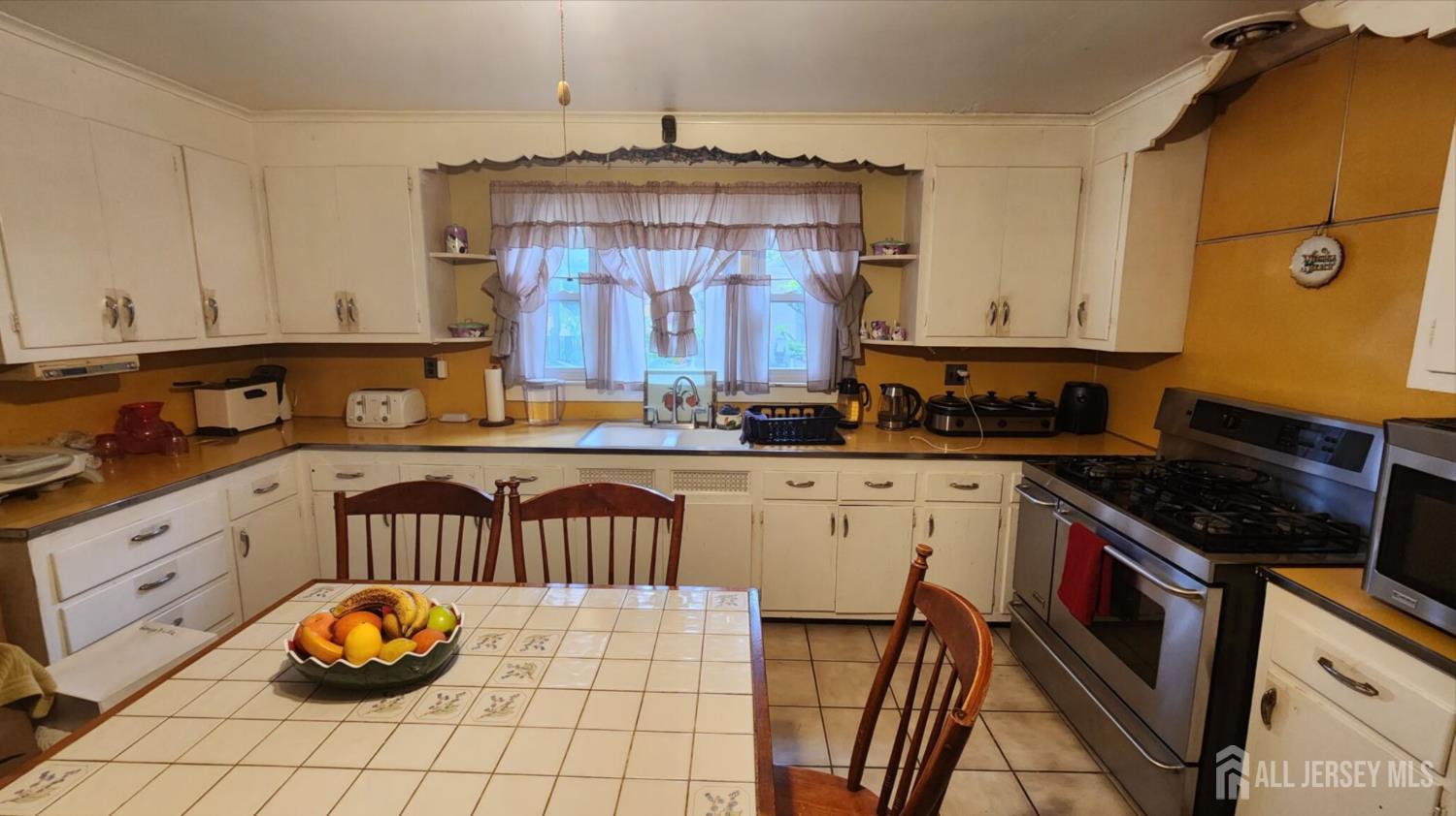 1610 West Seventh Street Piscataway NJ 08854