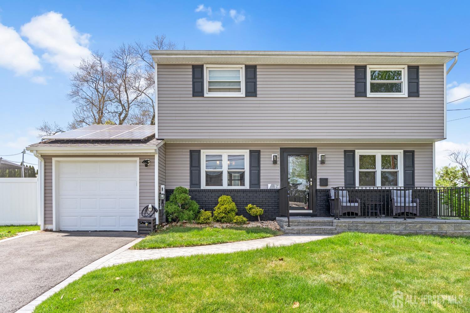 19 Tulip Drive Old Bridge NJ 08857