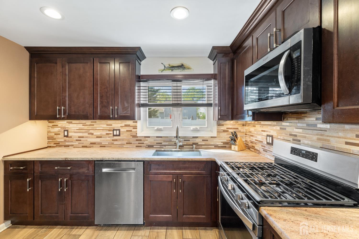 19 Tulip Drive Old Bridge NJ 08857