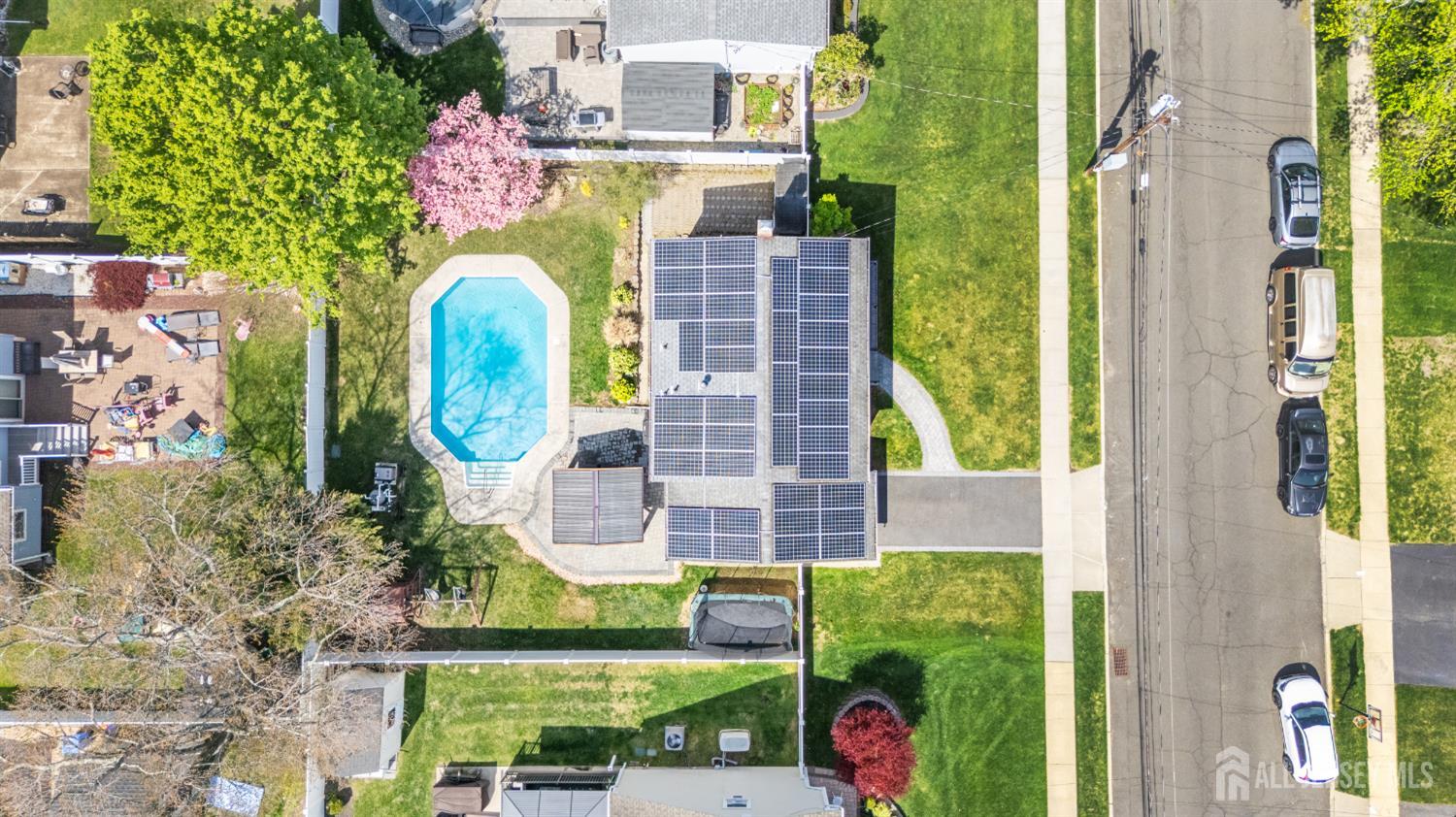 19 Tulip Drive Old Bridge NJ 08857