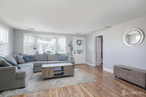 969 Woodcrest Drive Keyport NJ 07735