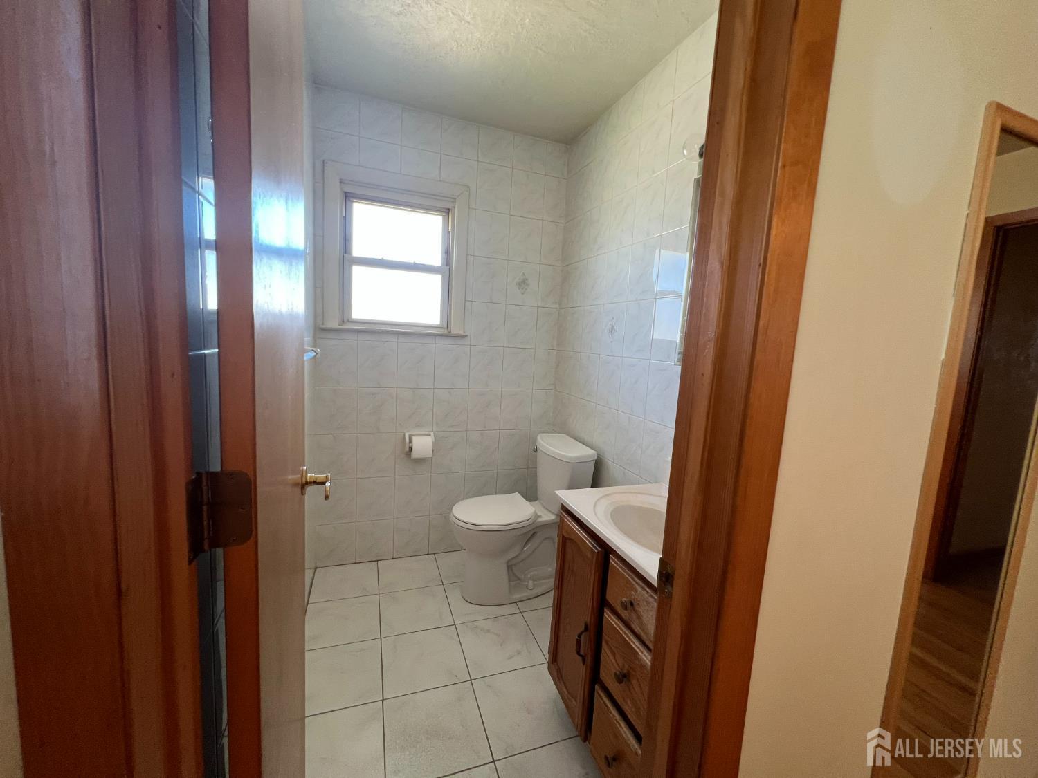 31 Mercer Road Old Bridge NJ 08857