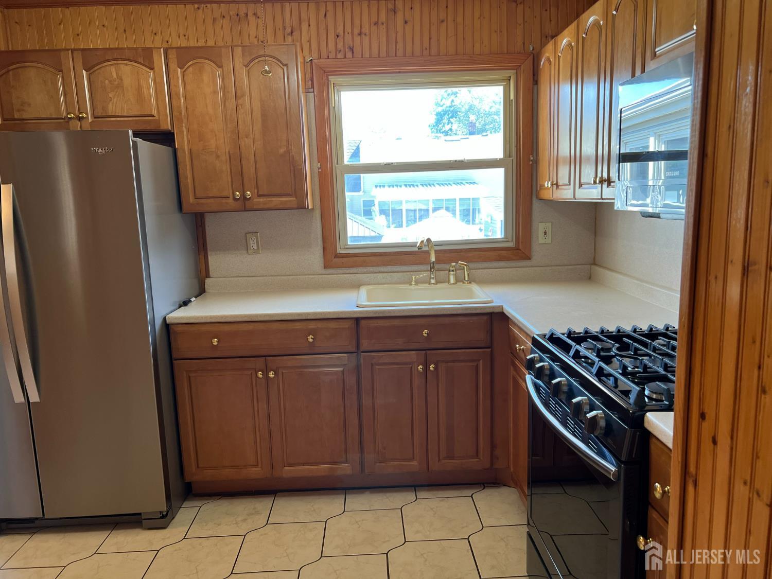 31 Mercer Road Old Bridge NJ 08857