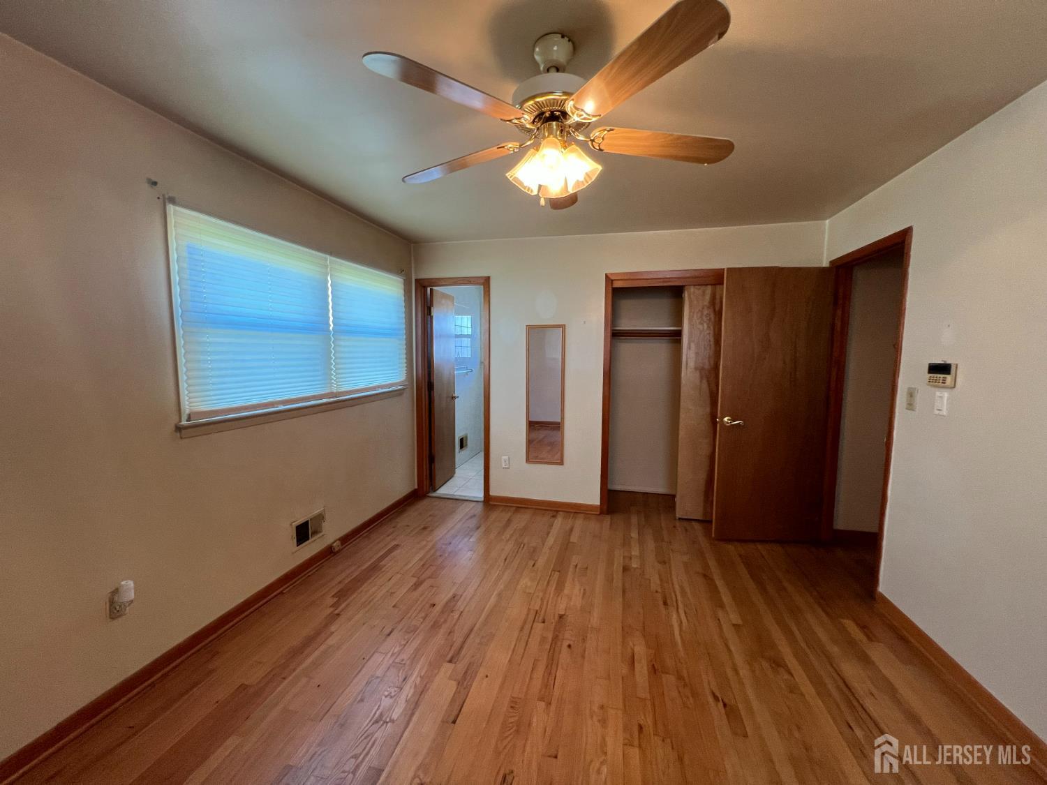 31 Mercer Road Old Bridge NJ 08857