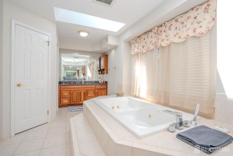 1 Bunting Court Plainsboro NJ 08536