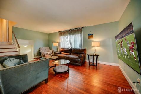 15 Stima Avenue Carteret NJ 07008