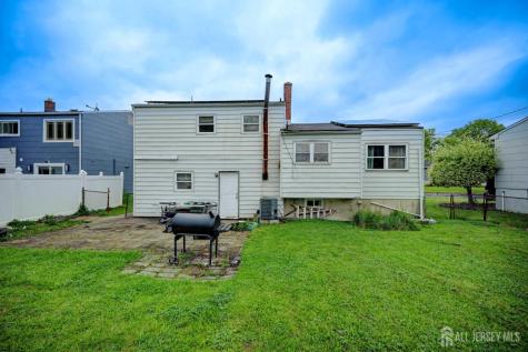 15 Stima Avenue Carteret NJ 07008