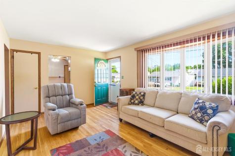 66 Rose Street Edison NJ 08817