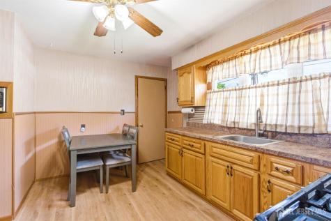 66 Rose Street Edison NJ 08817