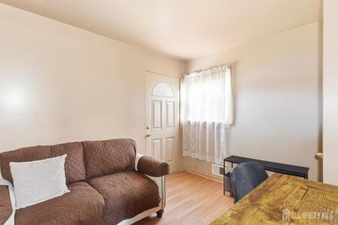 66 Rose Street Edison NJ 08817