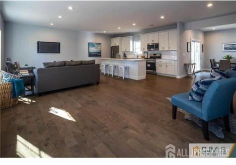 47 Glenville Road Edison NJ 08817