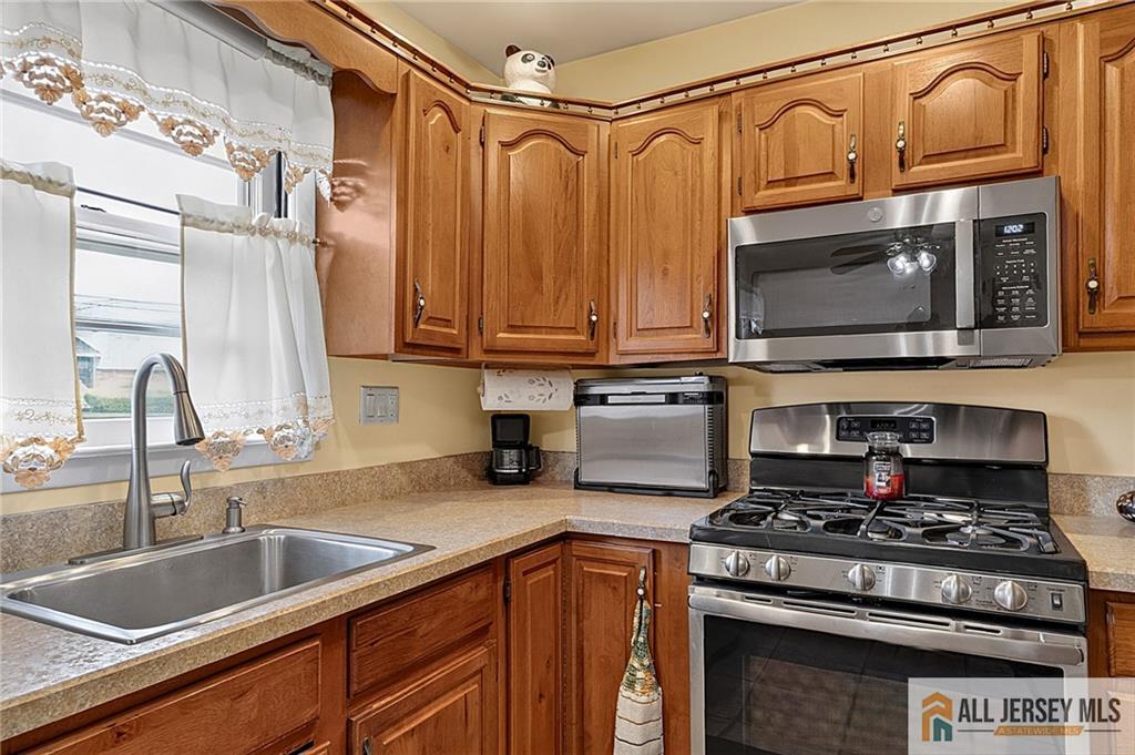 258 Forsgate Drive Jamesburg NJ 08831