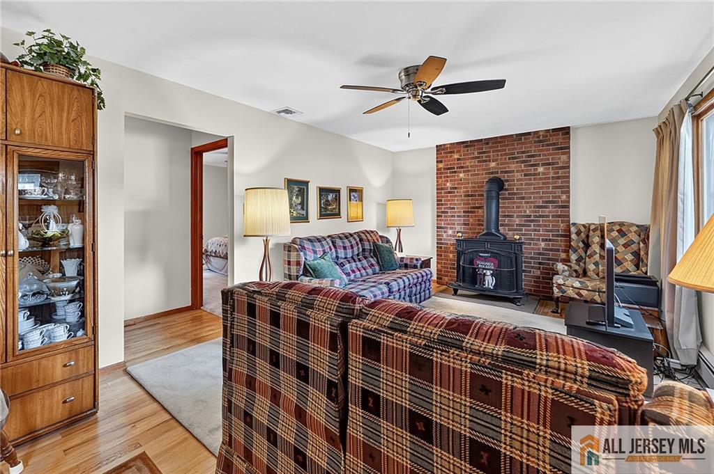 258 Forsgate Drive Jamesburg NJ 08831