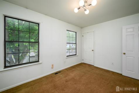1004 Timber Oaks Road Edison NJ 08820