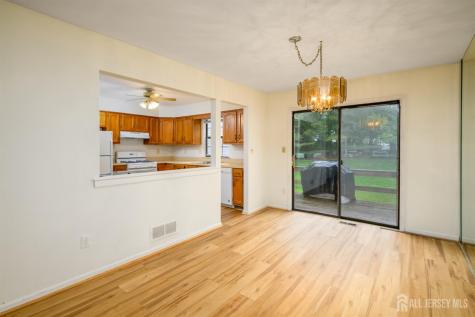 1004 Timber Oaks Road Edison NJ 08820