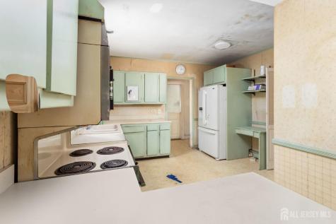 19 Clinton Place Metuchen NJ 08840
