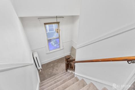 19 Clinton Place Metuchen NJ 08840