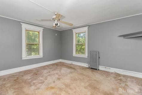 19 Clinton Place Metuchen NJ 08840